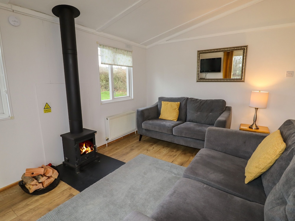 Wayside Lodge