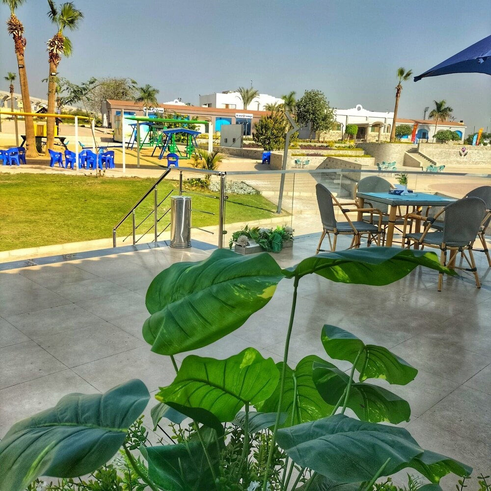 Grand Plaza Hotel
