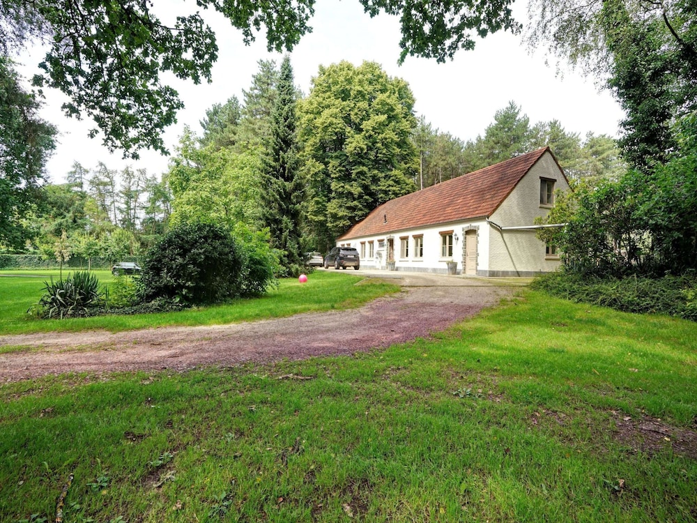 Renovated Farm With Heated Pool