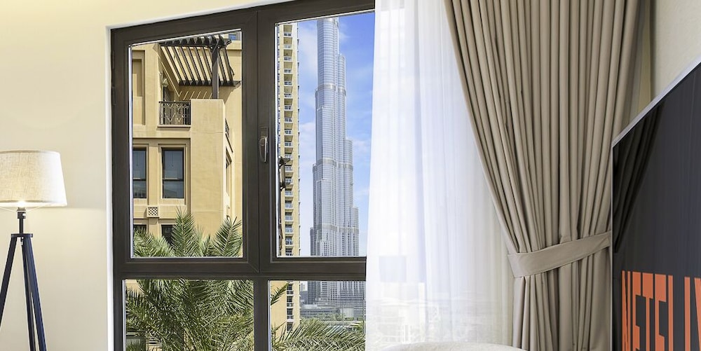 LUX Burj Khalifa View Downtown Suite