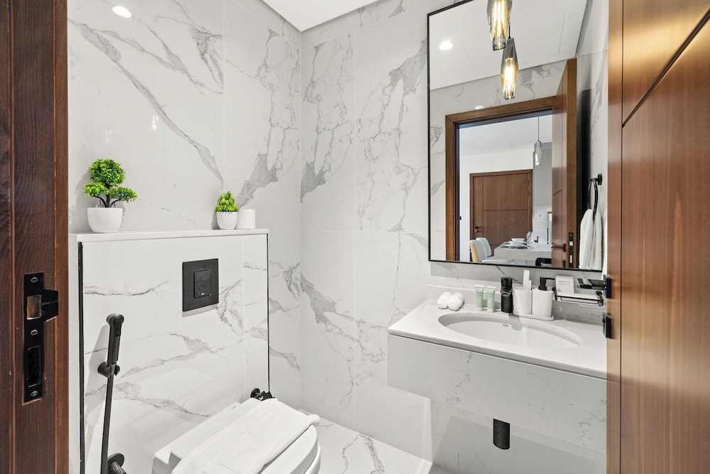 Stylish 1BR Near Museum of the Future