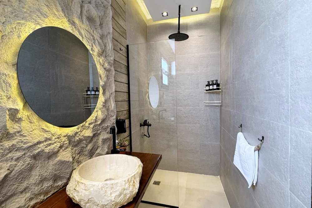 The Built-up 2 BDR Condo 15 min to CAI Airpt