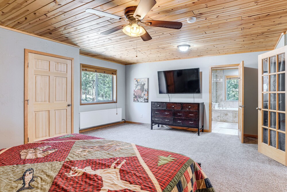 8 Mi to Staunton State Park: Mtn-view Hideaway!