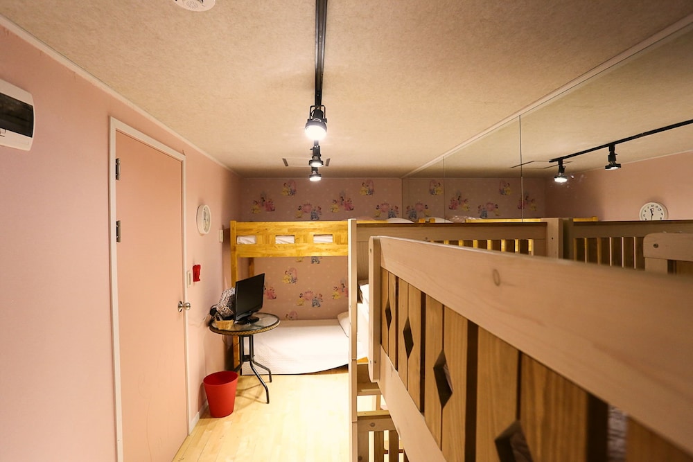 Mama Guest House