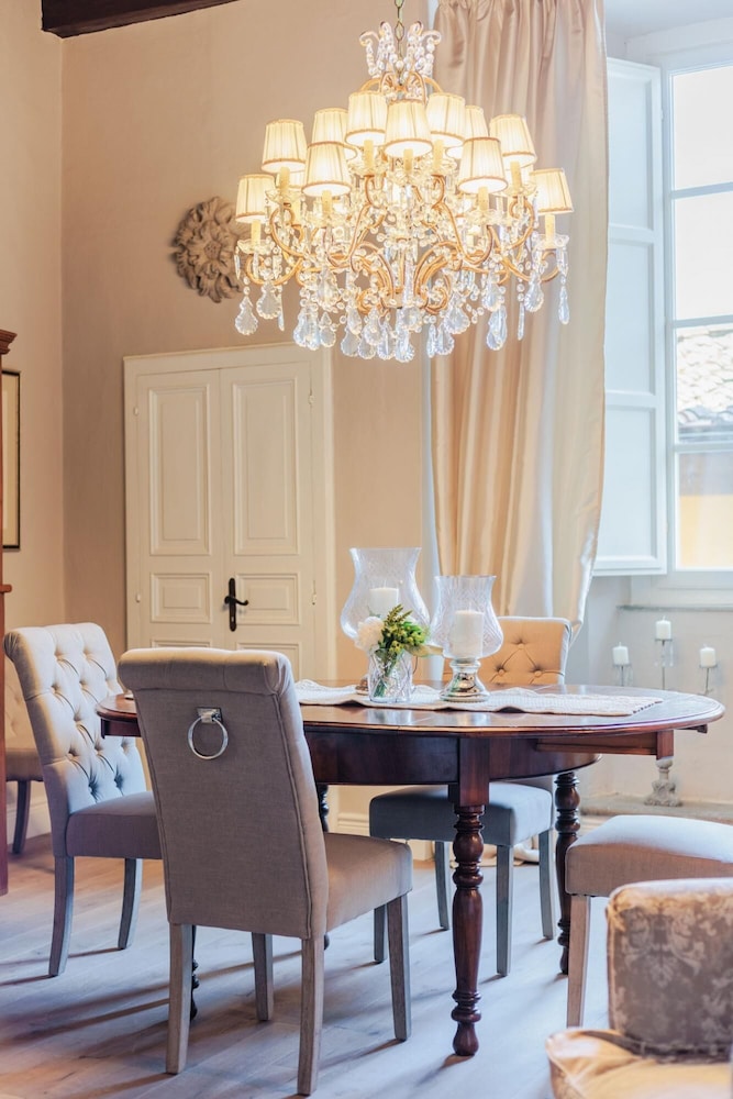 Casa Pitt in Lucca With 3 Bedrooms and 2 Bathrooms photo 2