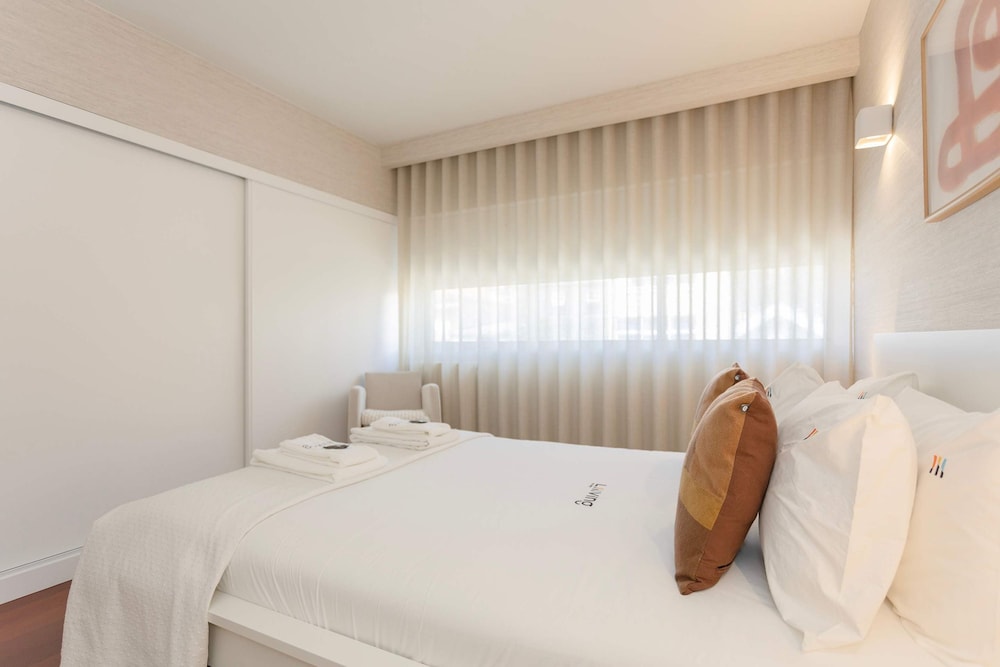 Liiiving in Porto - Foz Seaside Apartment