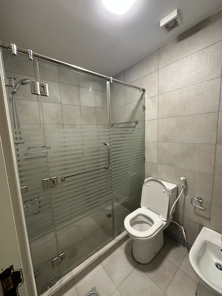 Charming Amman Apartment With Electric Heating & Wi