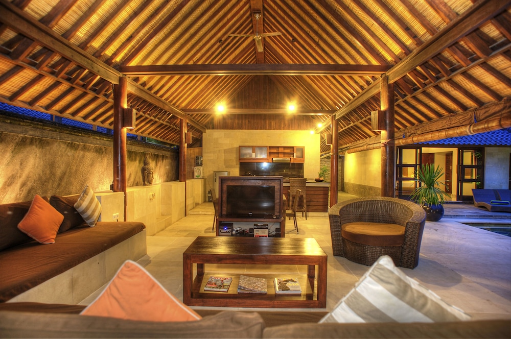 Gili Villas