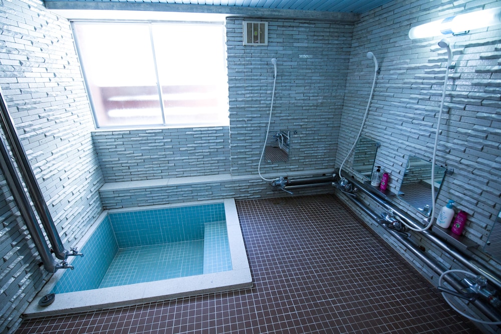 Photo 42