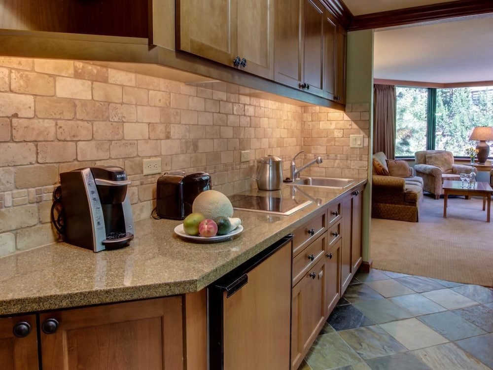 Lake Tahoe Vacations - Resort at Squaw Creek 345 and 347 - Property Image 27