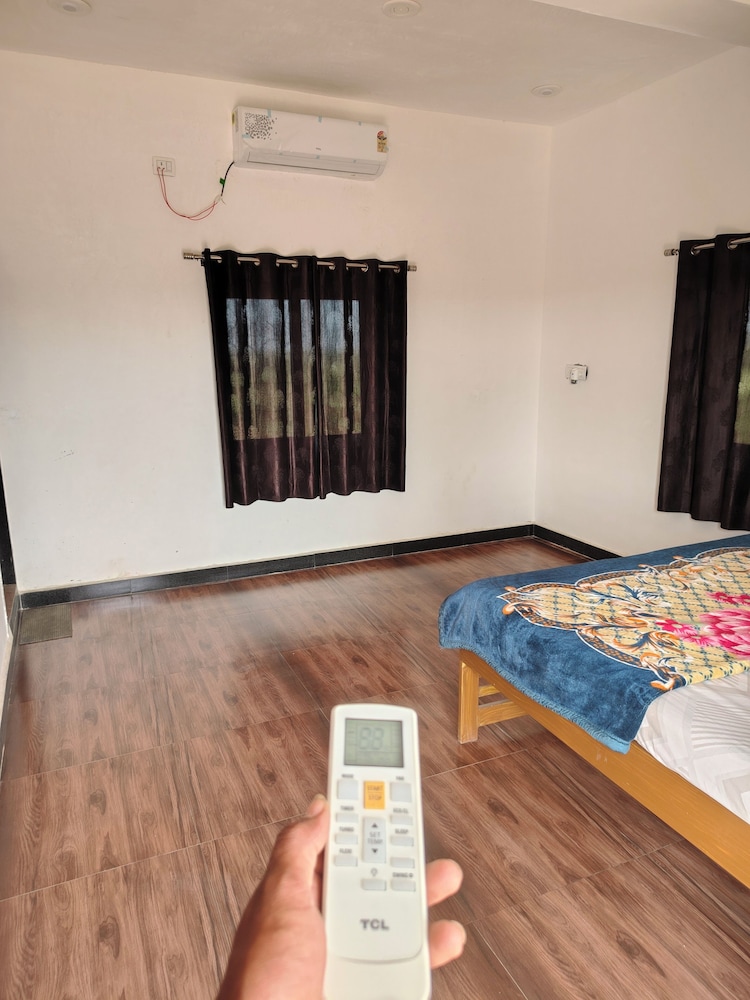Gir Rajwadi Farm & Resort