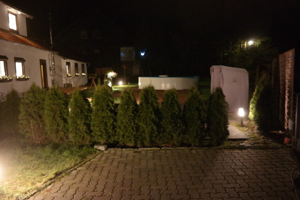 Photo 34