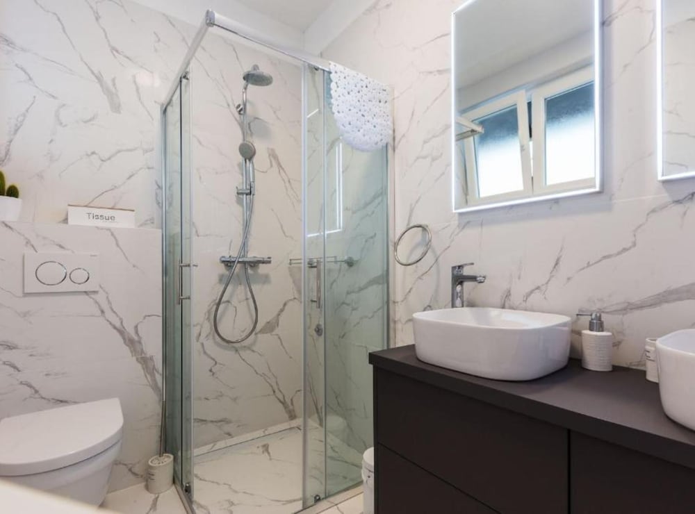 Cultural Haven Central Two Bedroom Apartment in Zadar With City Views