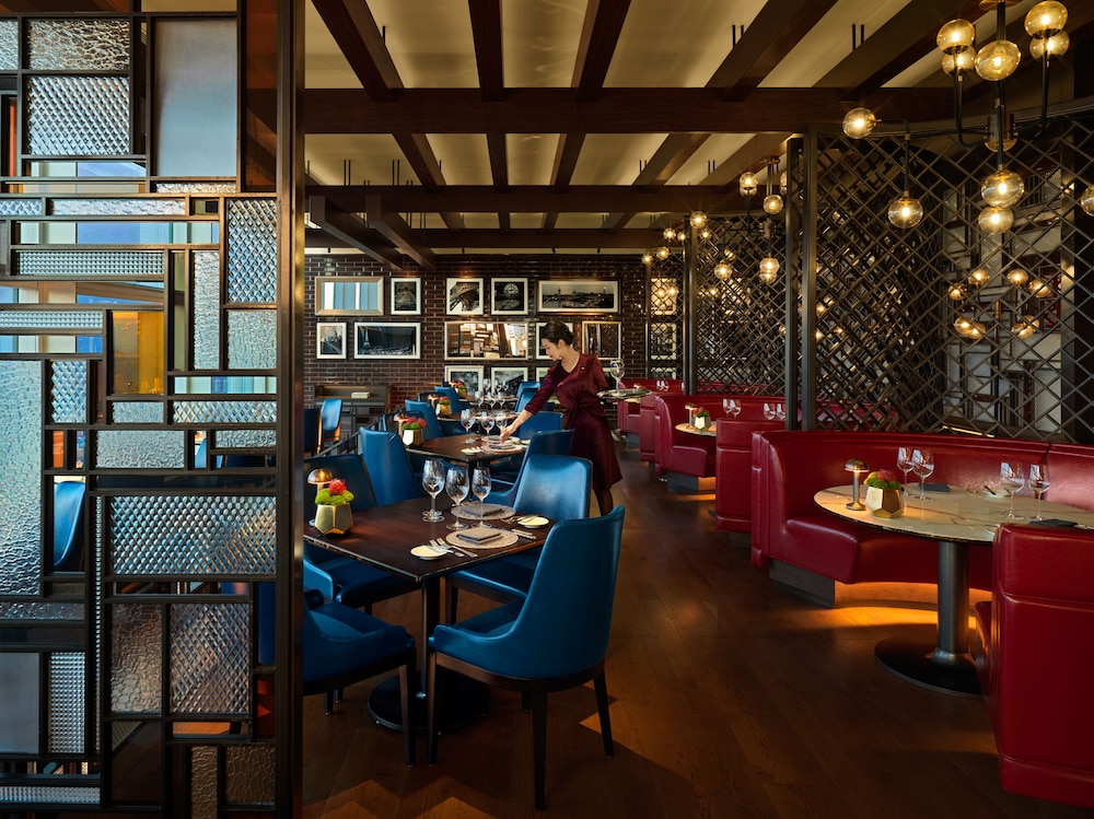 Mandarin Oriental, Shenzhen 65