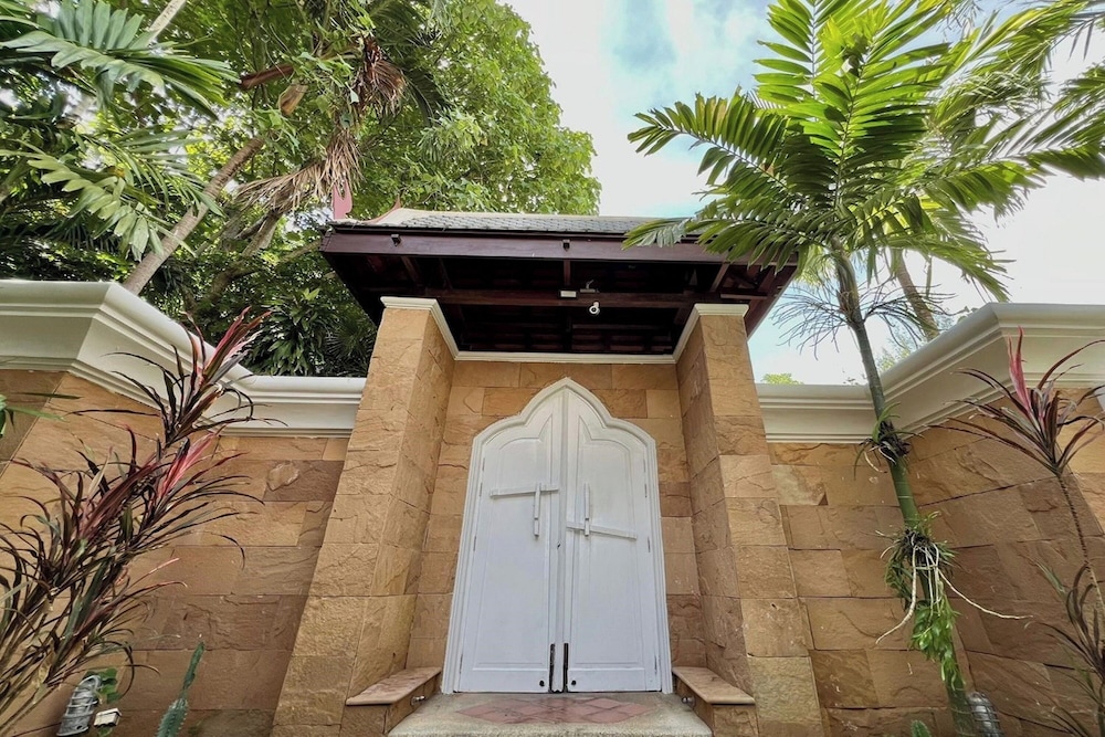 Panorama Ocean Villas, Kamala