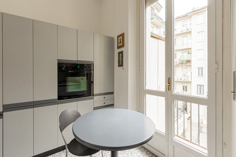 Stylish 1 br Close to Duomo