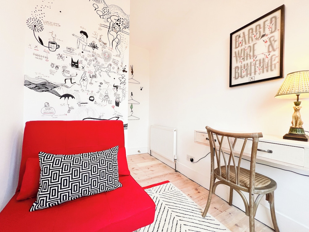 Historic 3-Bedroom Home in the Heart of Greenwich