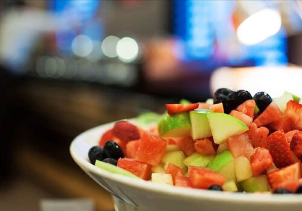 Food & Beverage
