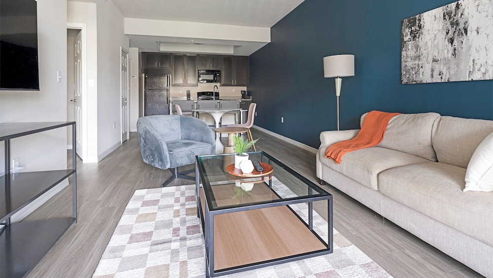 Landing Amazing 1bd, Game Room, Gym