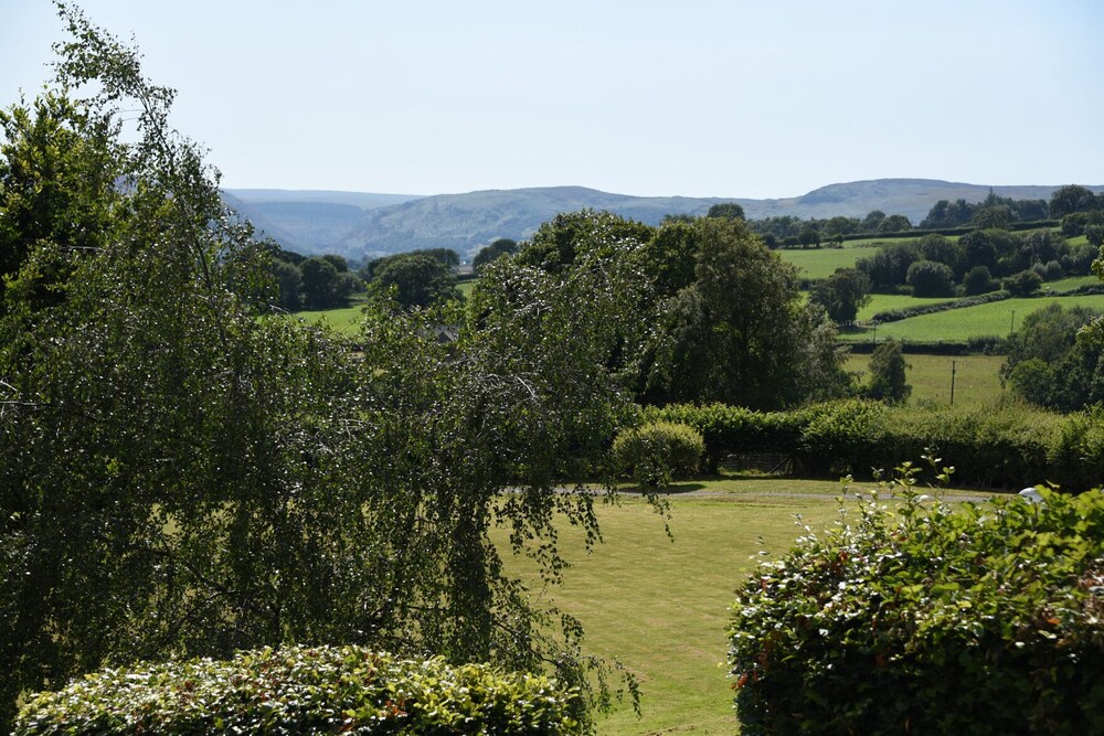 Tawny Owl Lodge