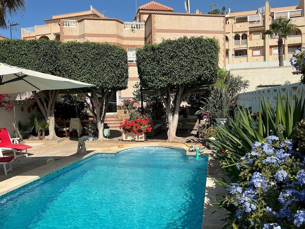 Large Villa Private Pool and Garden Near Beach
