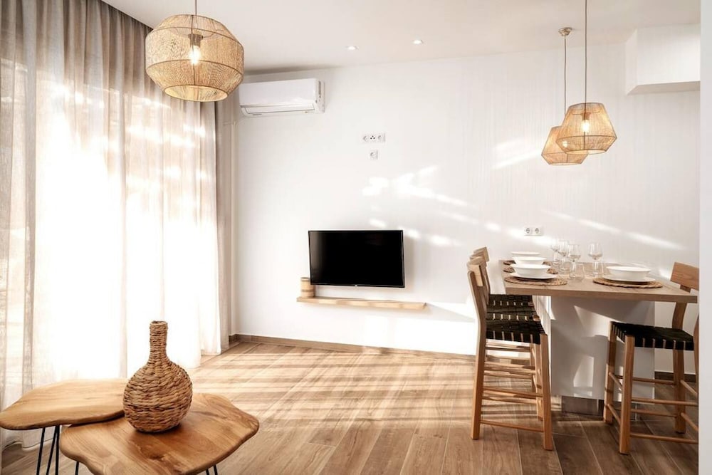 Kayy Apartments 4 in Matala view 4