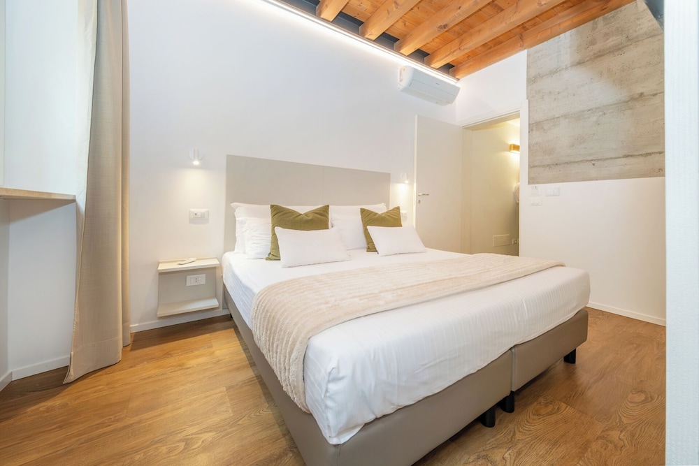 ApartmentsArena - Mustacchi Rooms