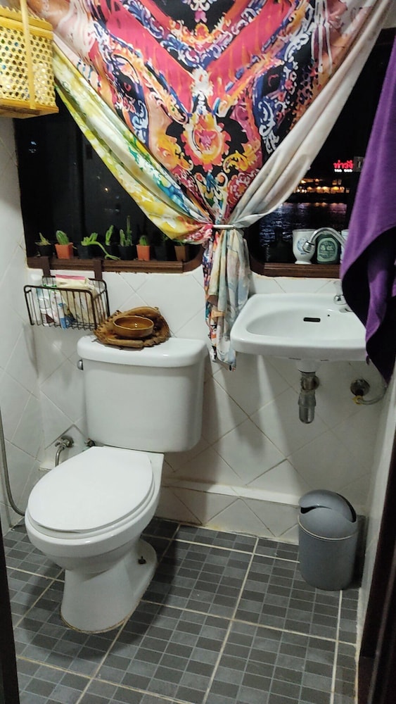 Sabai Sabai Liveaboard Bangkok