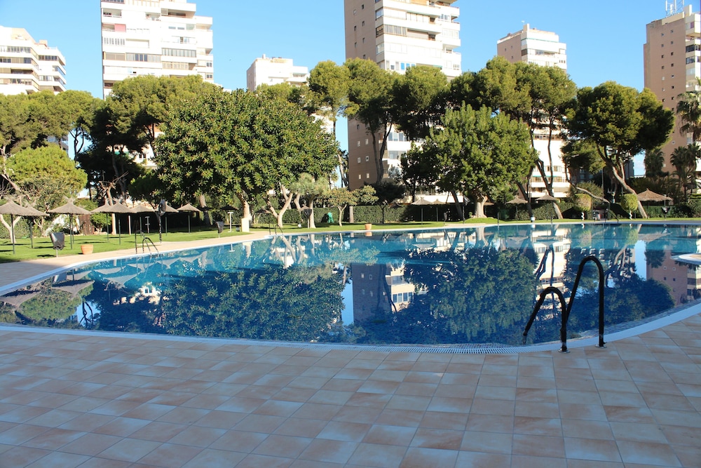 Playamar - Exclusive Beach Apartment With Pool, Tennis and Wifi photo 2