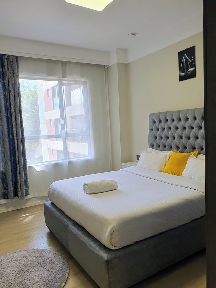 Luxurious 1 Bedroom Apartment in Lavington, Nairobi