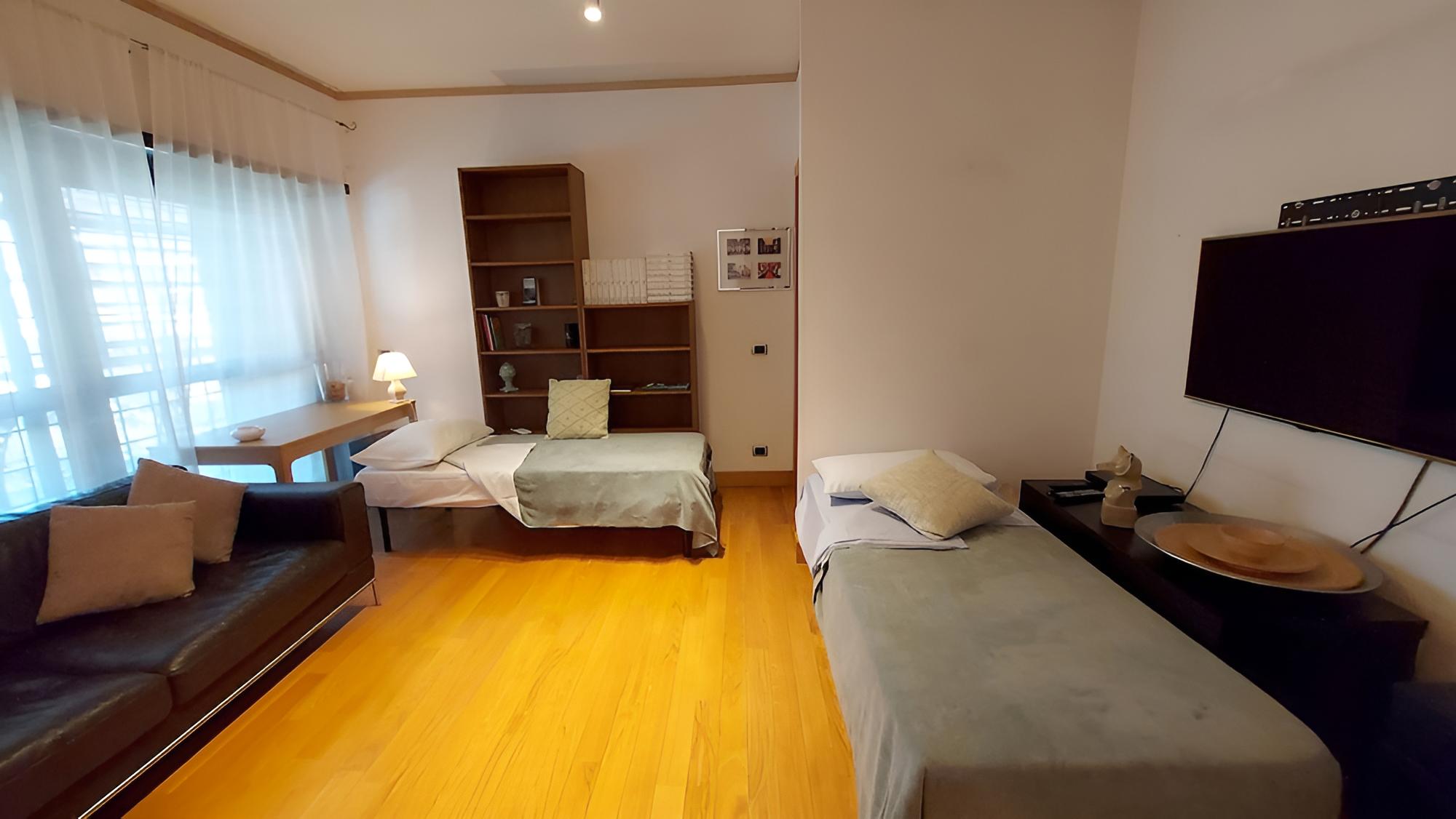 Home Sorbara