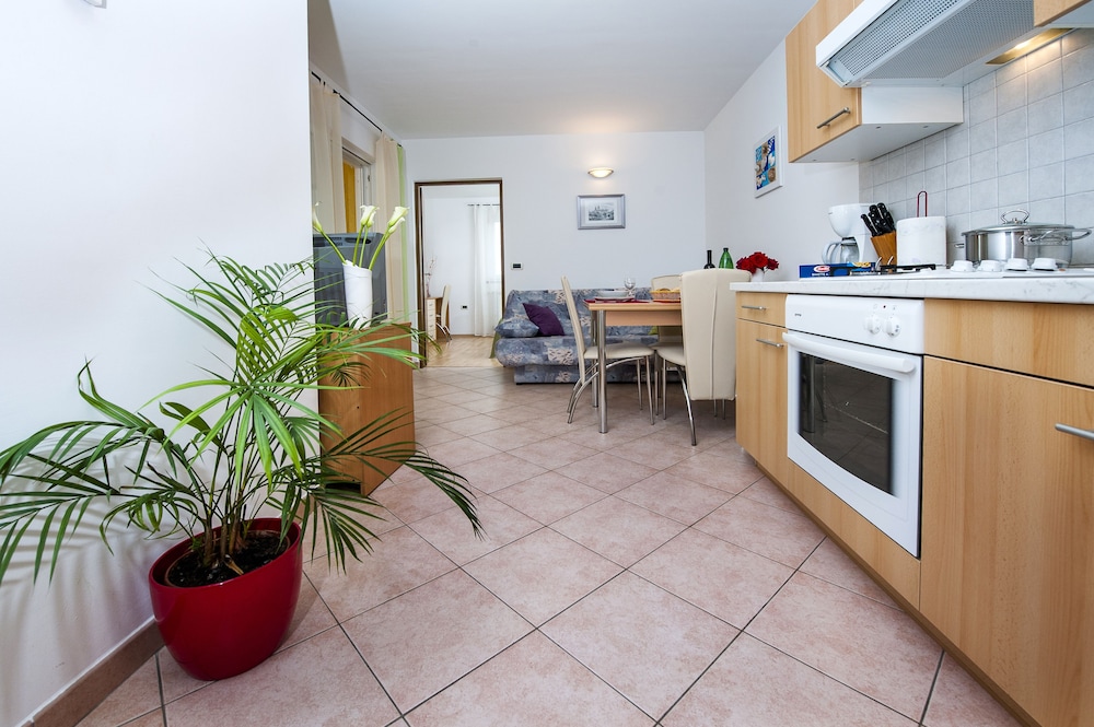 Apartments Davorka