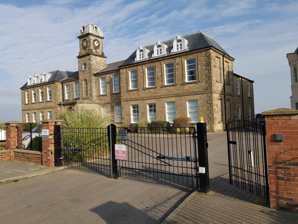 Beautiful 2-bed Sea Front House in Seaham, photo 18
