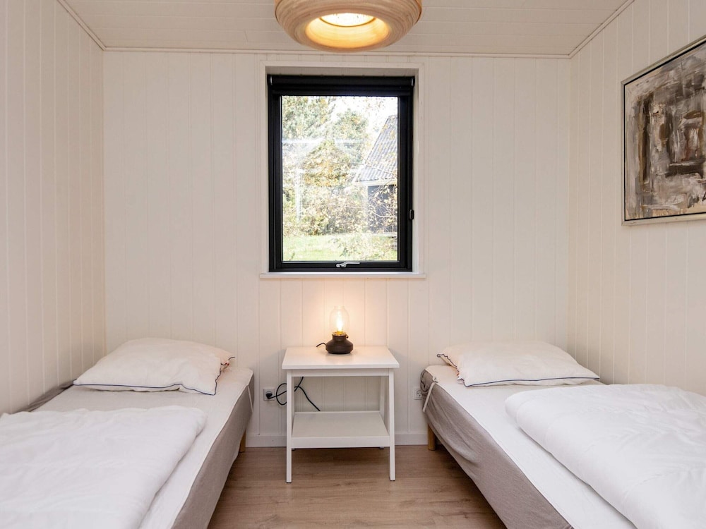 10 Person Holiday Home in Ebeltoft view 5