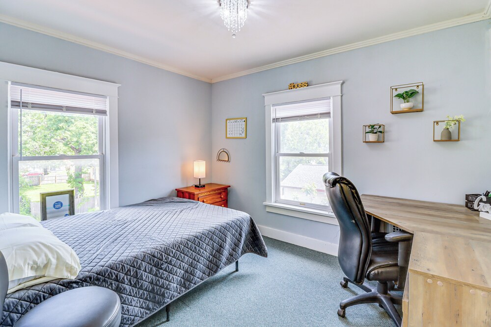 Walkable Abode in Stroudsburg's Business District!