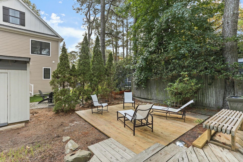 Chesapeake Street 122