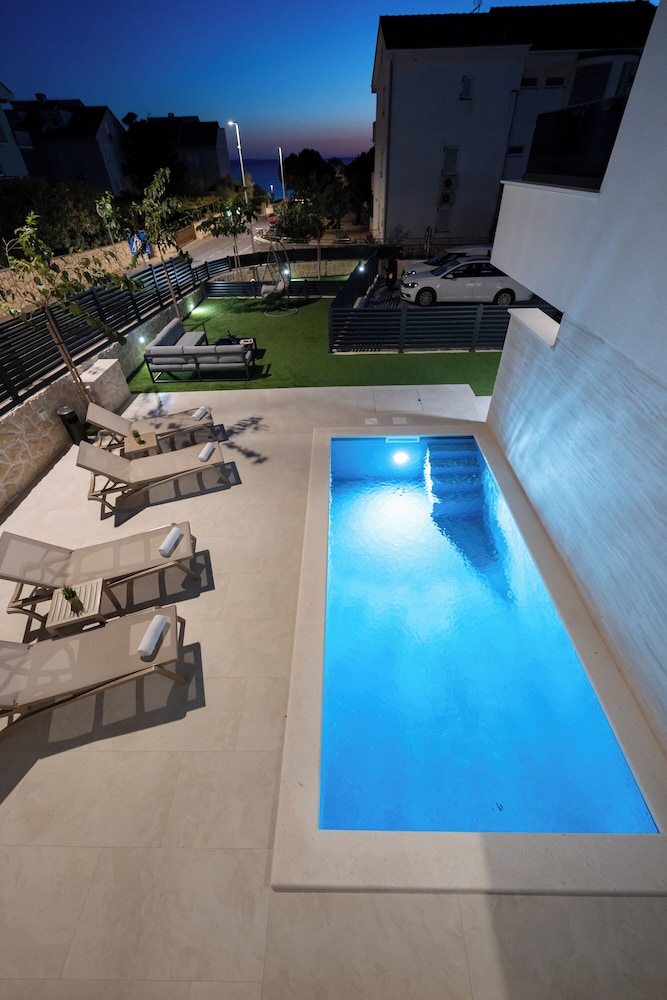 Relax apartments with private pool