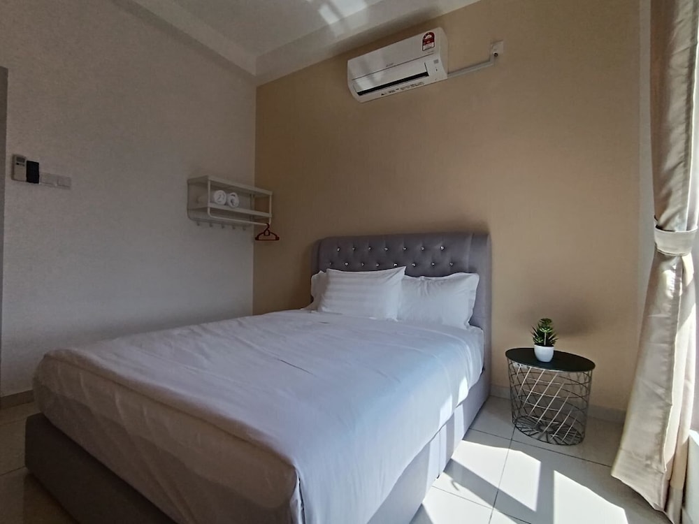 The Horizon Ipoh Dual L13 by Grab A Stay photo 6