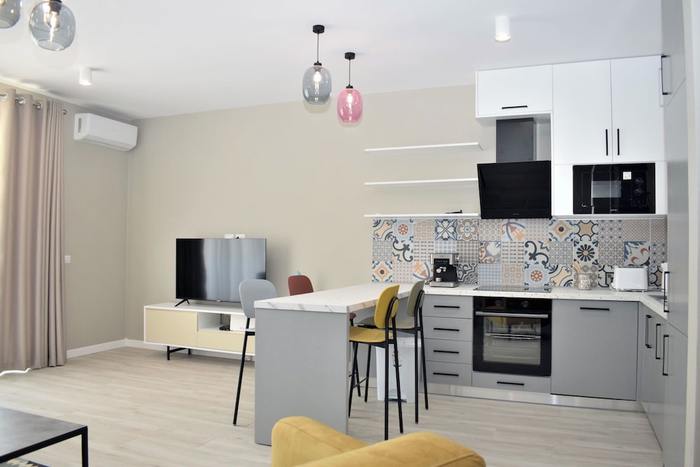 White Moon Apartments