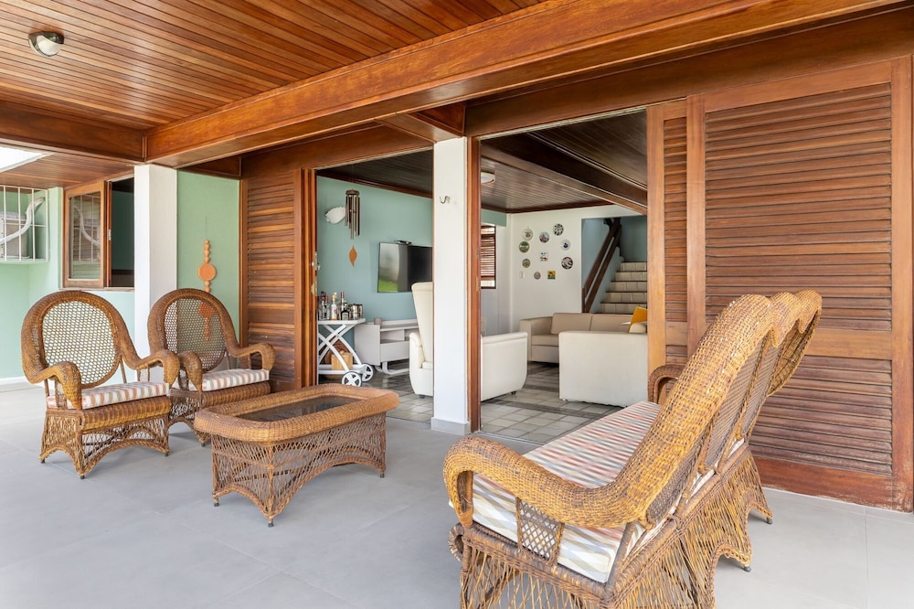 Casa Luxo 5Qts 2Suítes Tamandaré SH132D