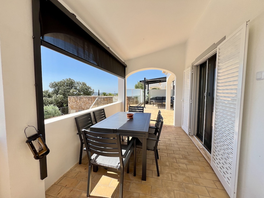 Algarve Premium Villa by Homing