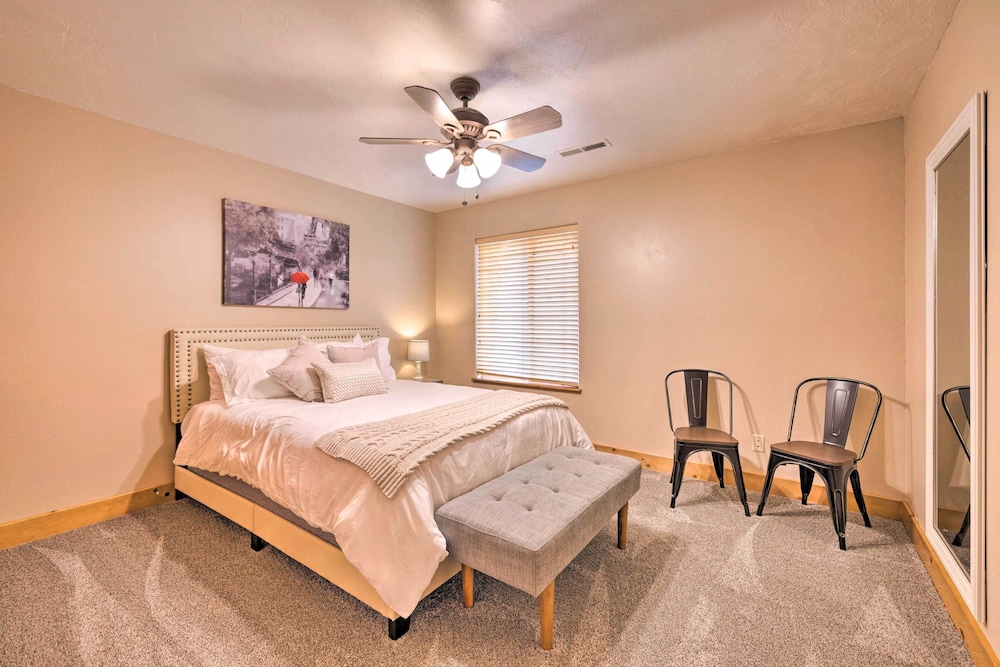 Hurricane Home w/ Pool & Spa ~ 25 Mi to Zion! view 3
