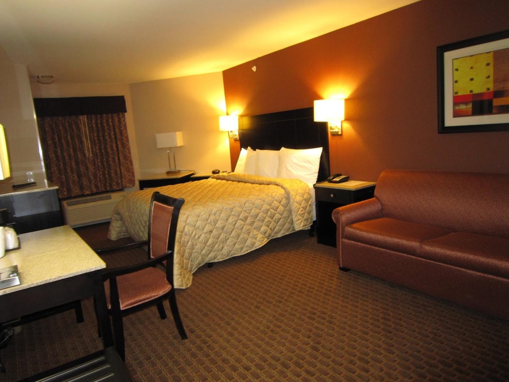 Red Carpet Inn And Suites Monmouth Jtc
