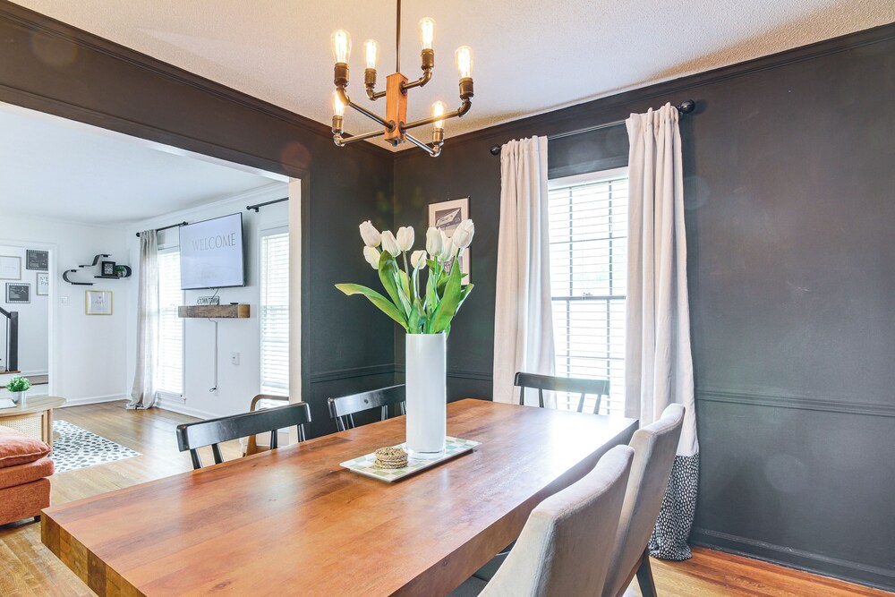 6 Mi to Shelby Farms Park: Family Home in Memphis