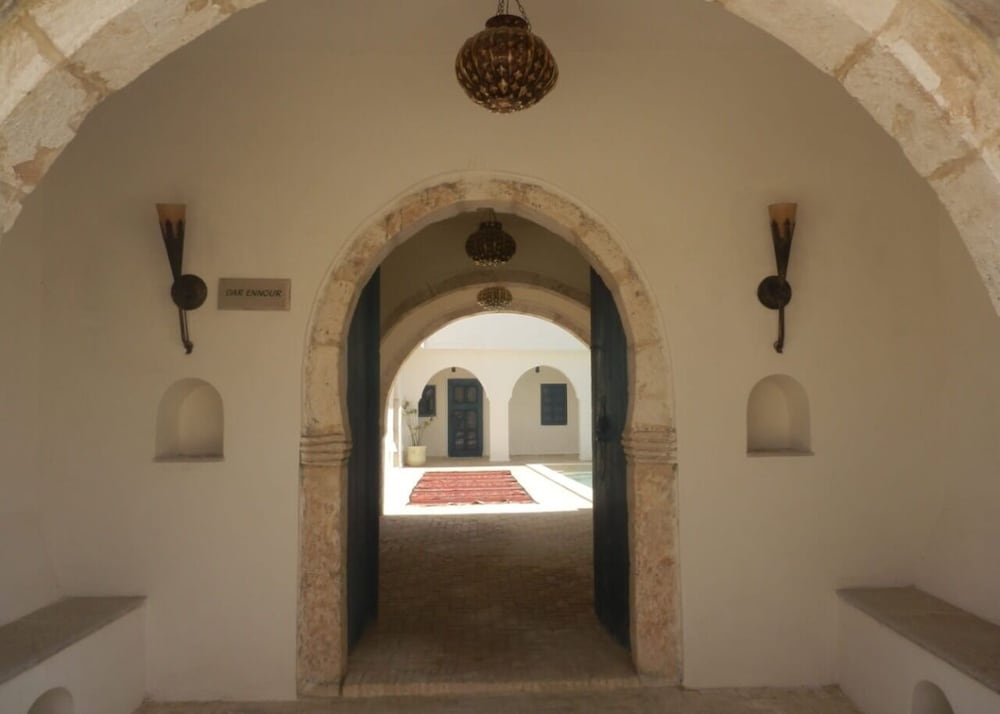Photo 33