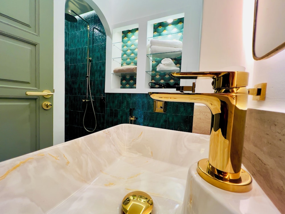 Riad KAYA & SPA