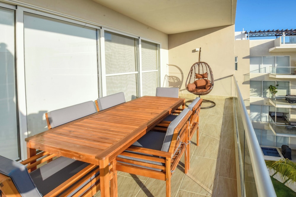New Vidamar Apartment with Pool & Tennis