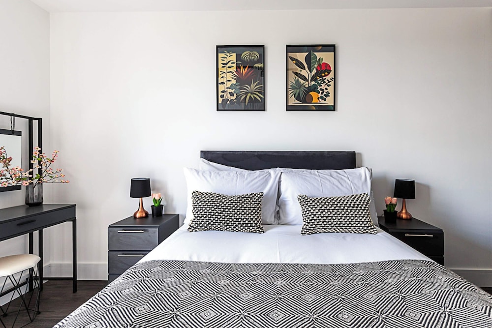 Stylish and Bright West London Gem