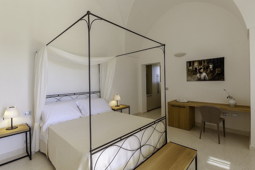 Tenuta Monticelli Bio Relais