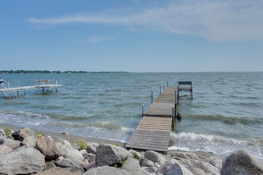Lakefront Vacation Rental With Fire Pit  Dock! - Property Image 8